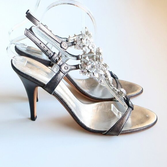 NEW Vicini Giuseppe Zanotti Silver Heels / Sandals w Crystal Embellishments 8 - Picture 16 of 16